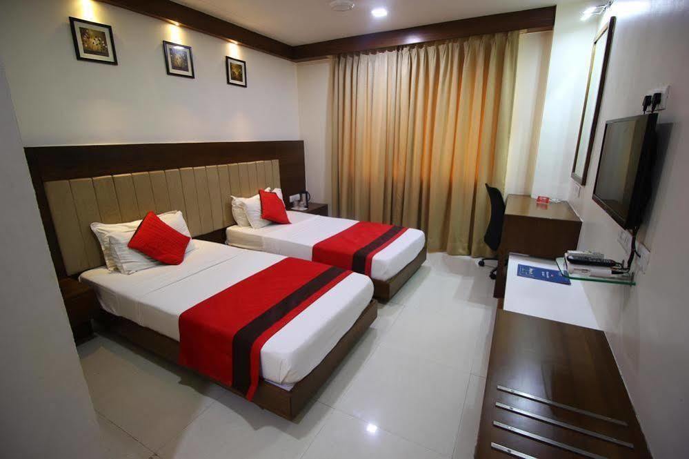 Oyo 1127 Hotel Metro Inn 3*