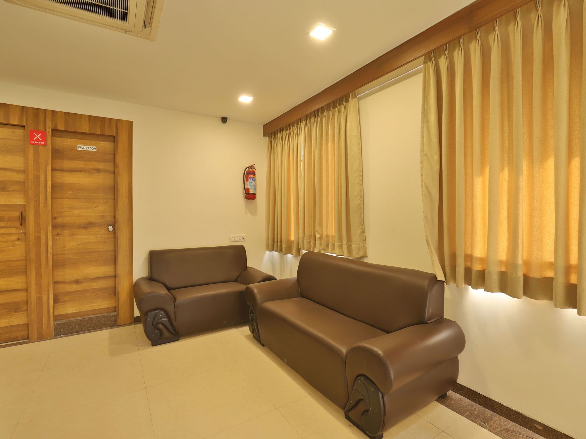 Oyo 1127 Hotel Metro Inn Hotel